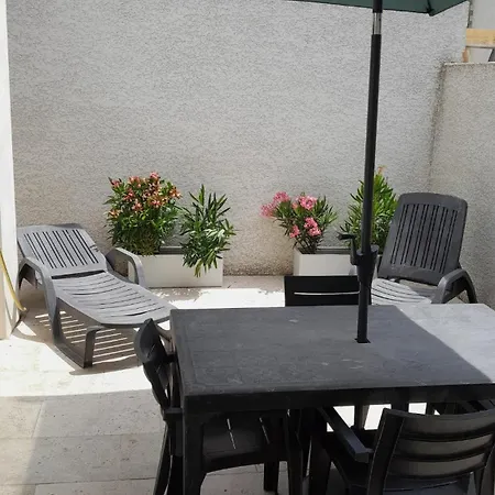 Villa L Echappee Boheme Privatif &jaccuzzi Alzonne